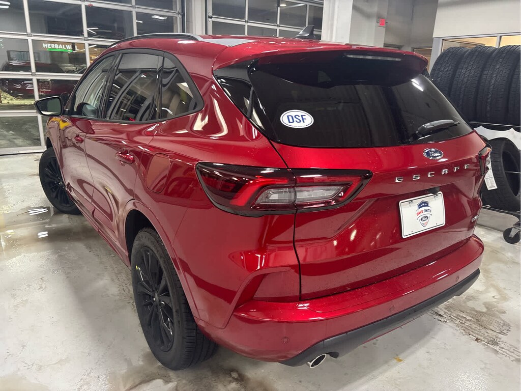 New 2025 Ford Escape ST-Line Elite SUV