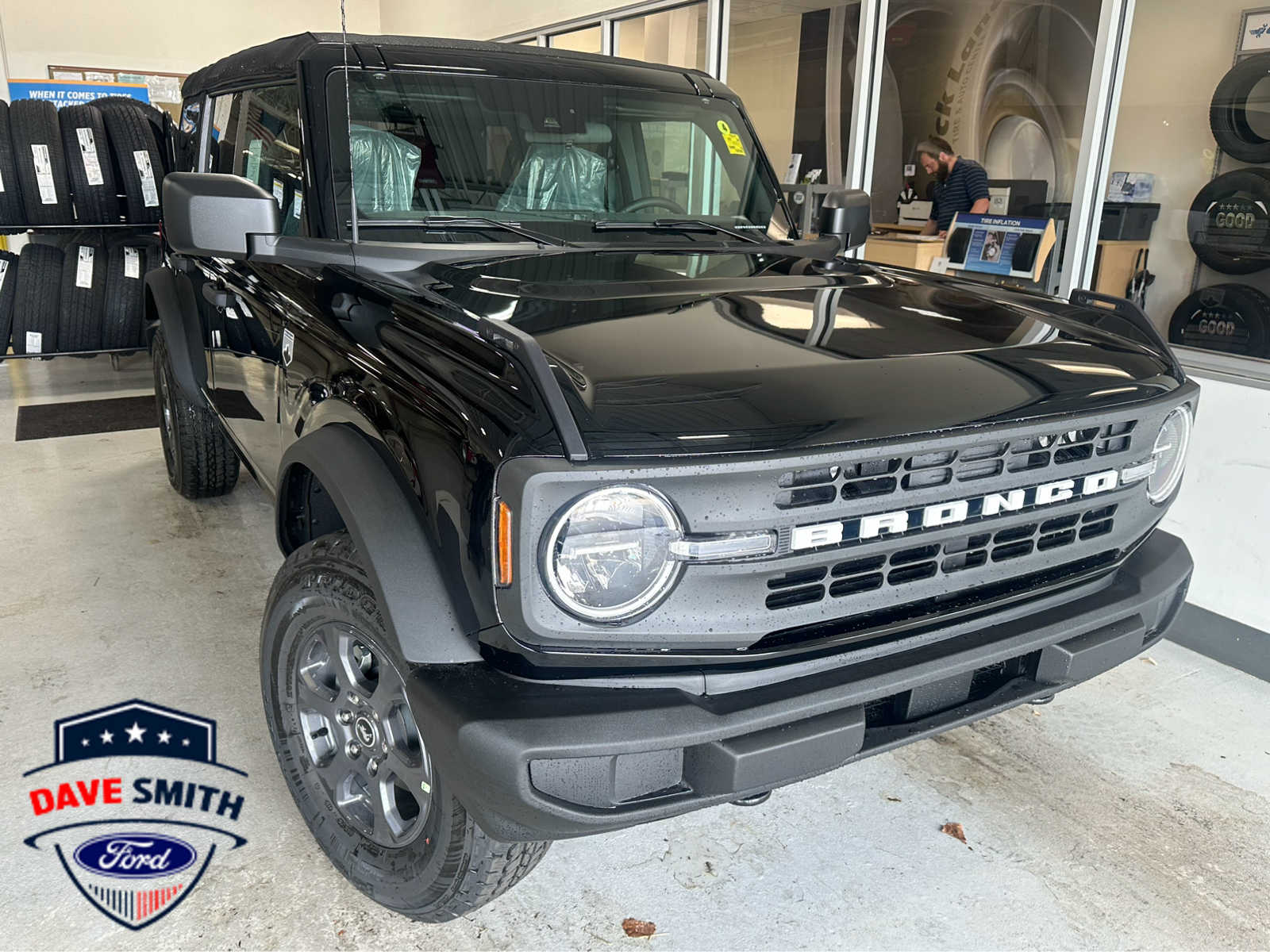 2025 Ford Bronco SUV 