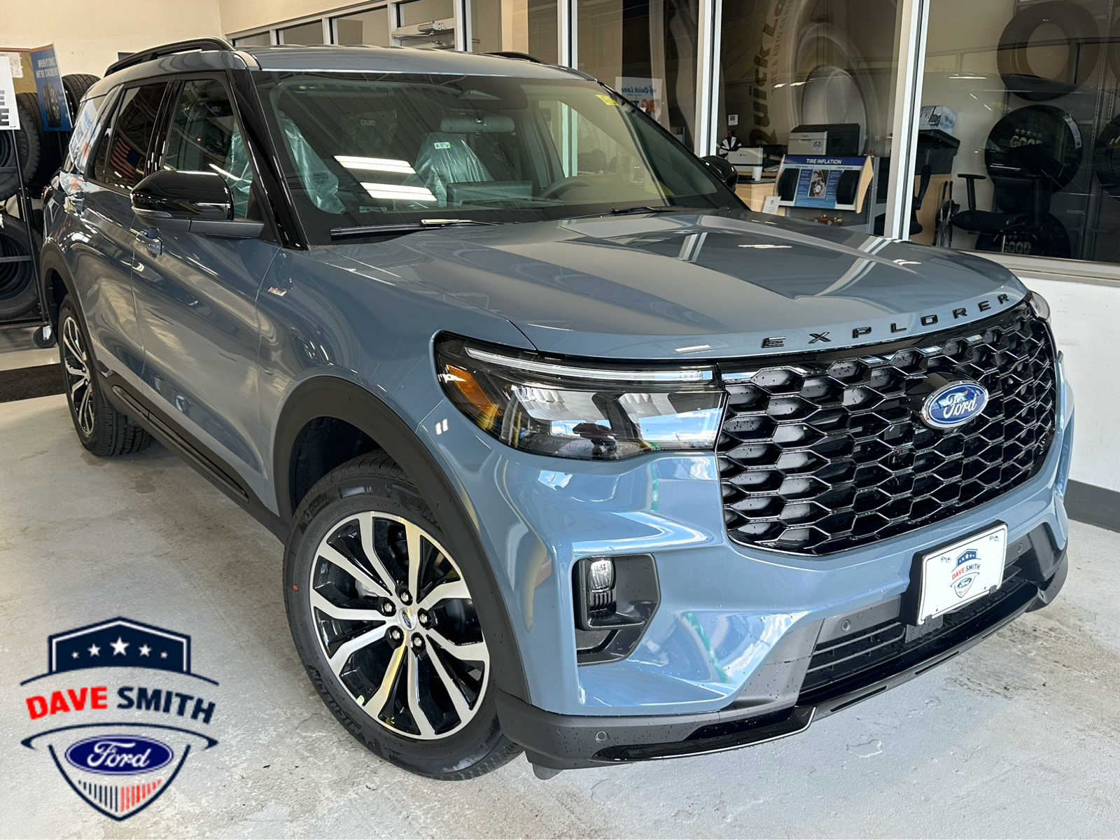 2025 Ford Explorer SUV 