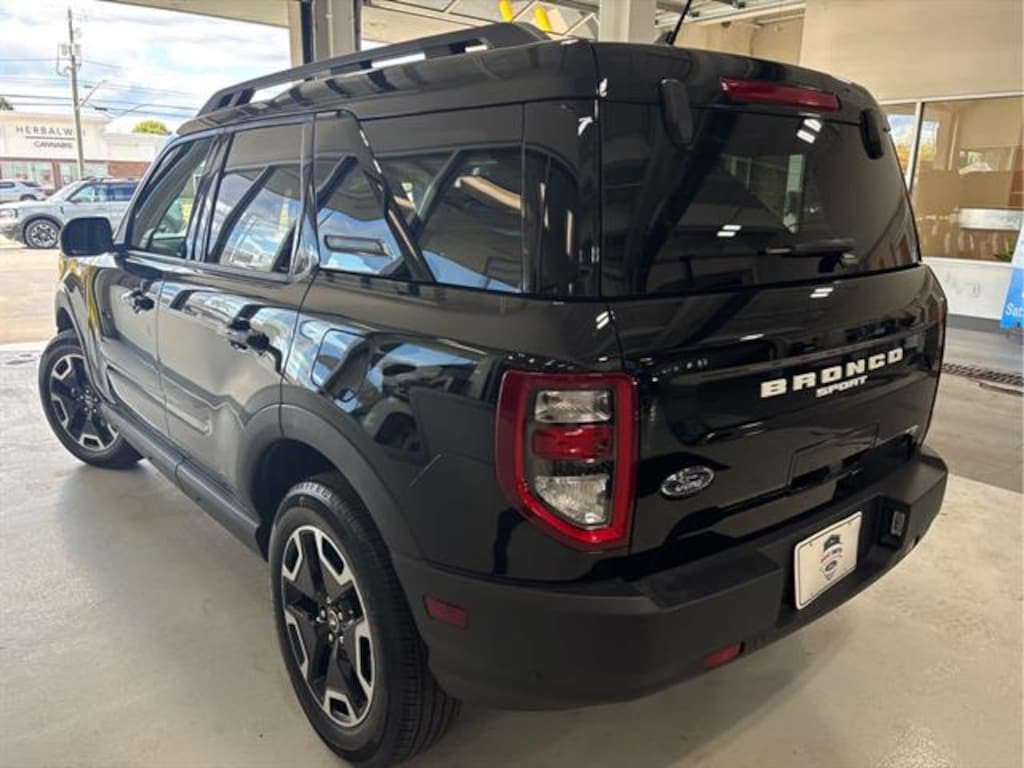 Used 2024 Ford Bronco Sport Outer Banks SUV