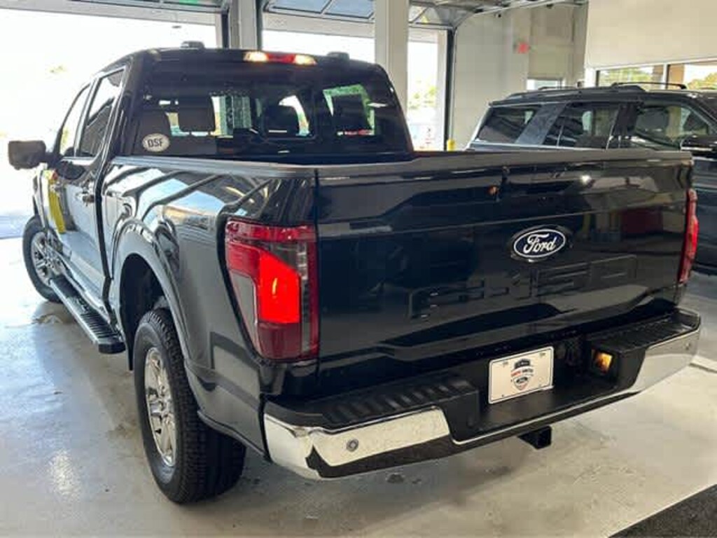 New 2025 Ford F-150 XLT TRUCK