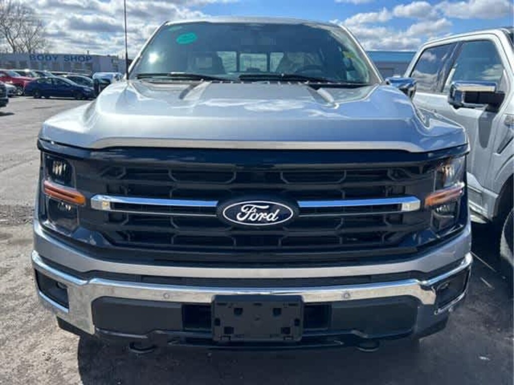 New 2025 Ford F-150 XLT TRUCK