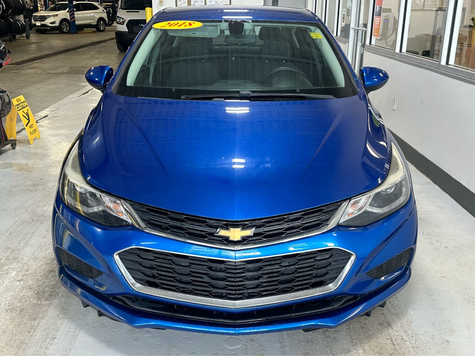 Certified 2018 Chevrolet Cruze LT with VIN 1G1BE5SM4J7189180 for sale in Williamsville, NY