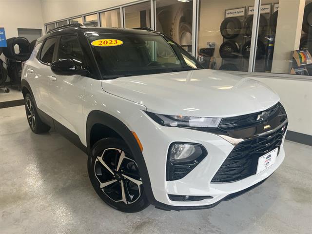 2023 Chevrolet Trailblazer RS photo 3