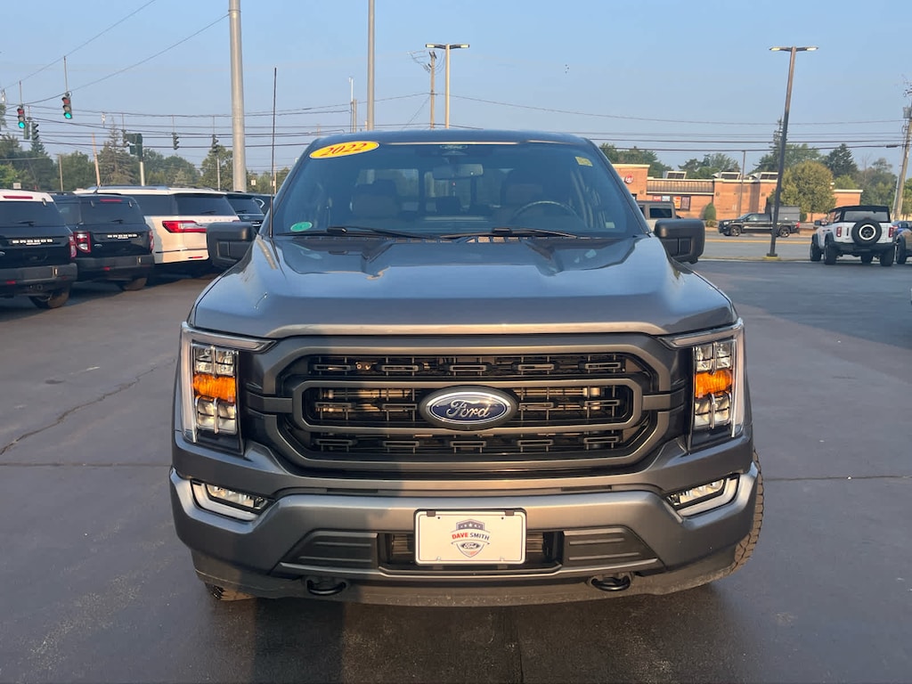 Used 2022 Ford F-150 XLT 4WD Supercrew 5.5 Box Truck SuperCrew Cab