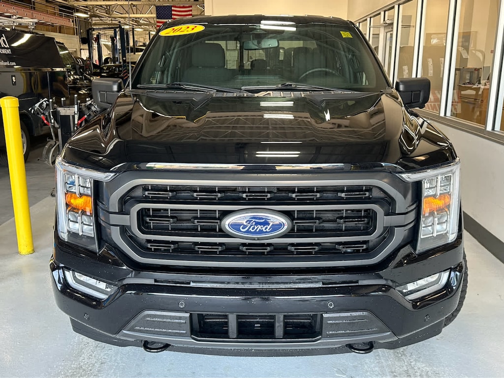 Used 2023 Ford F-150 XLT 4WD Supercrew 5.5 Box Truck SuperCrew Cab