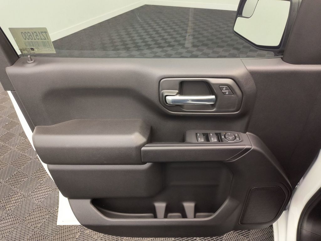 2026 GMC Sierra 1500 Pro - Photo 11