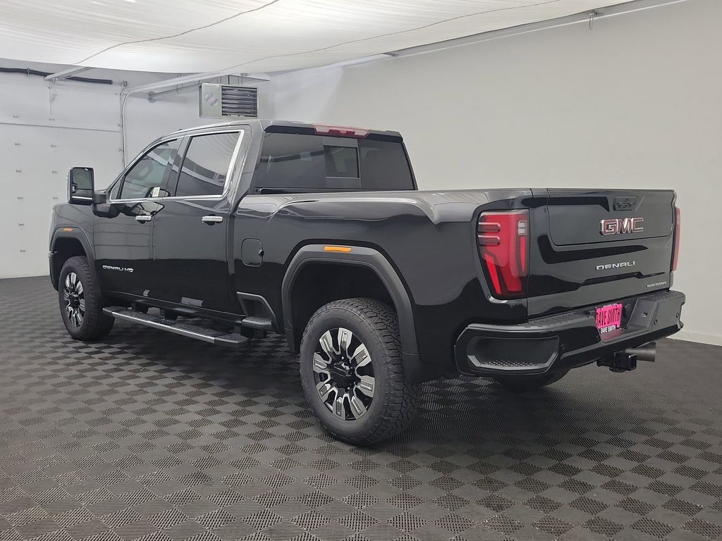 2026 GMC Sierra 2500HD Denali - Photo 3