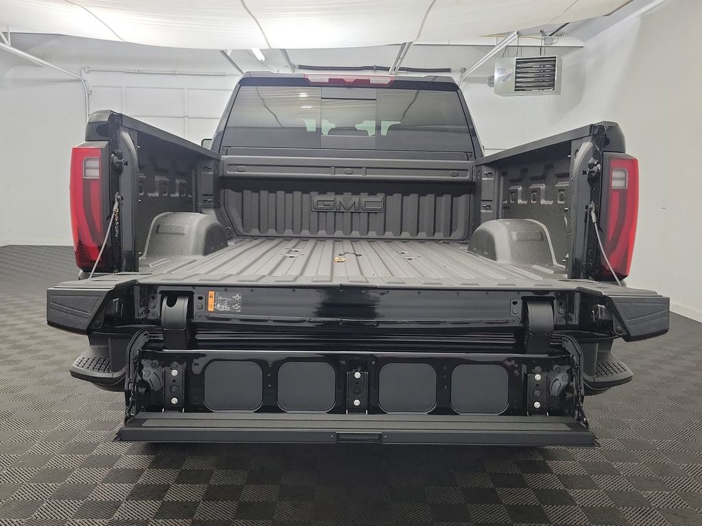 2026 GMC Sierra 2500HD Denali - Photo 19