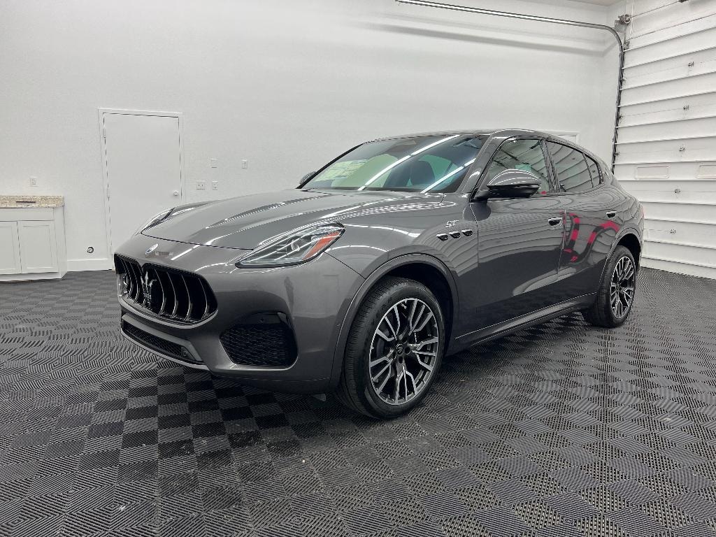 New 2023 Maserati Grecale GT SUV