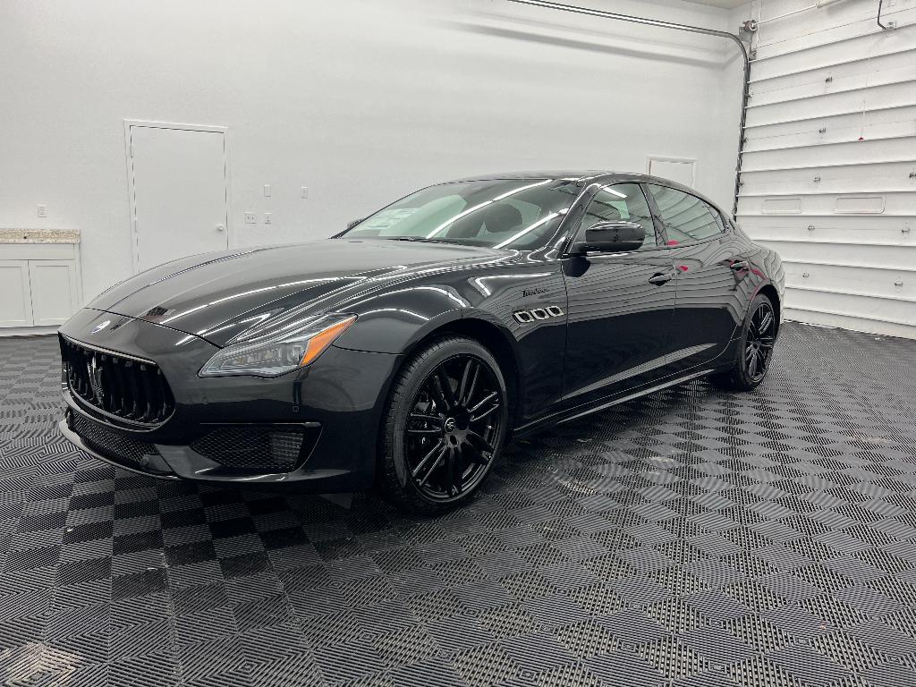 2022 Maserati Quattroporte Modena Q4's photo