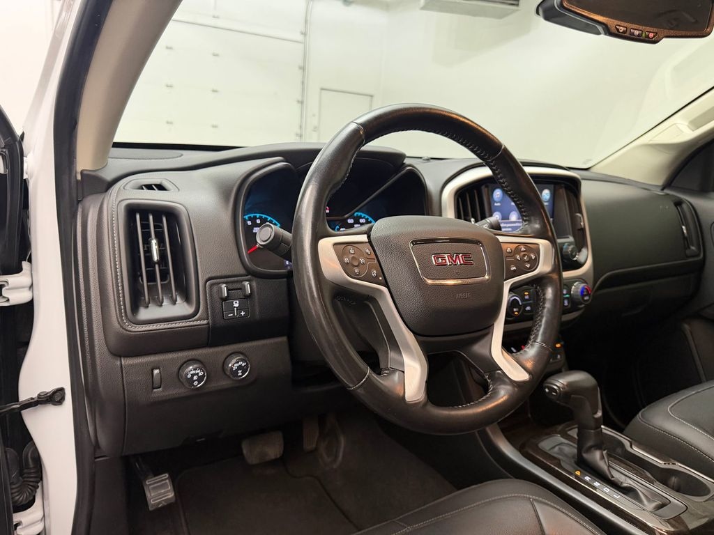 Used 2020 GMC Canyon SLT Truck Crew Cab