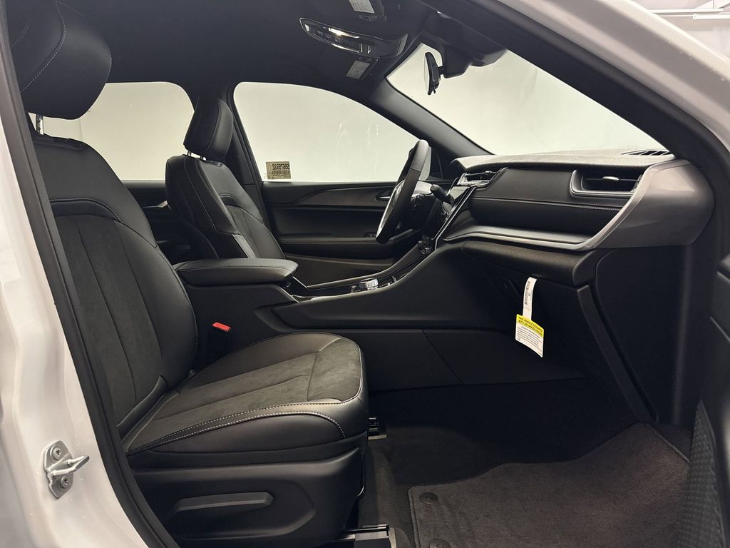 2025 Jeep Grand Cherokee L Altitude - Photo 21