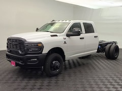 2026 Ram 3500 Chassis Tradesman Crew Cab