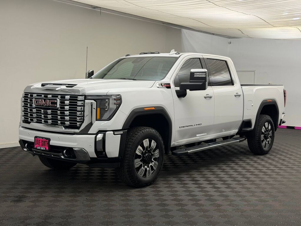 New 2026 GMC Sierra Denali Crew Cab