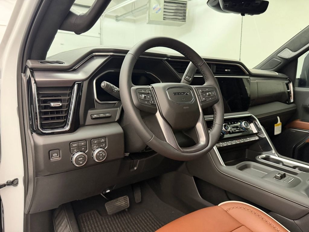 New 2026 GMC Sierra 3500 Denali Ultimate DRW Crew Cab