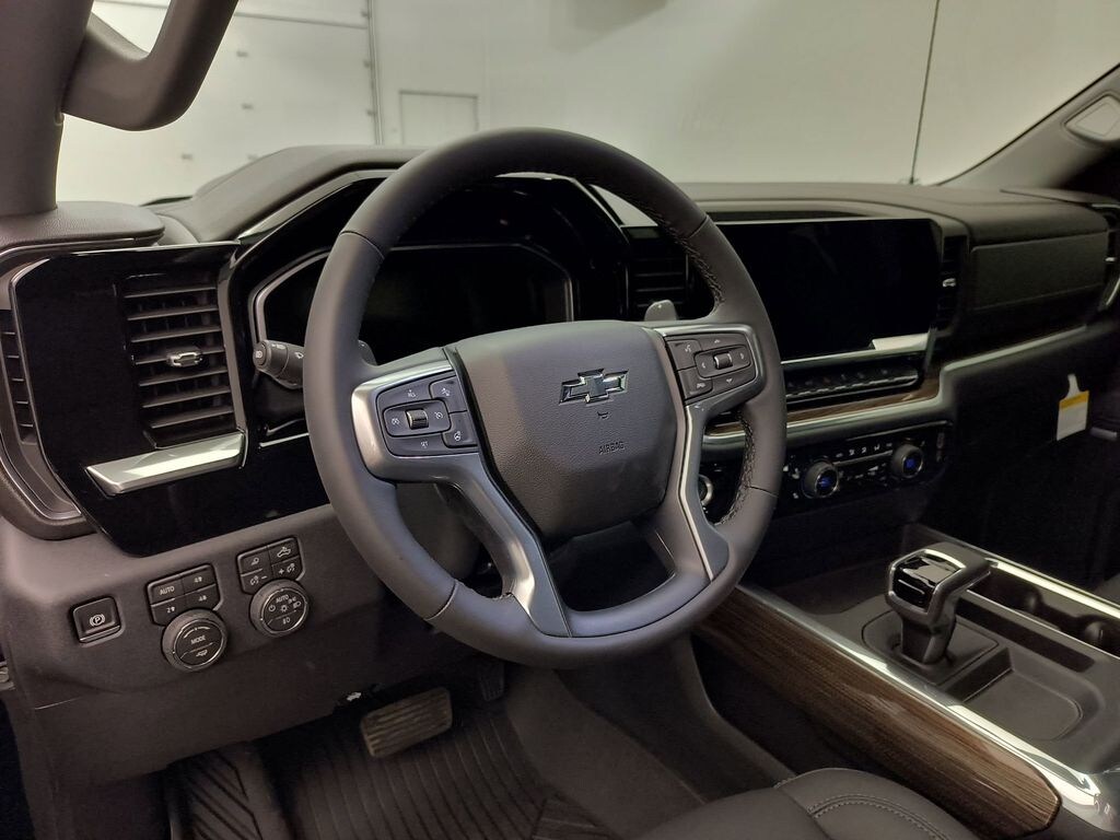 New 2026 Chevrolet Silverado RST Crew Cab