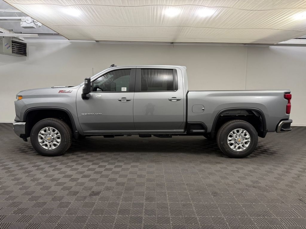New 2026 Chevrolet Silverado 2500 LT Crew Cab