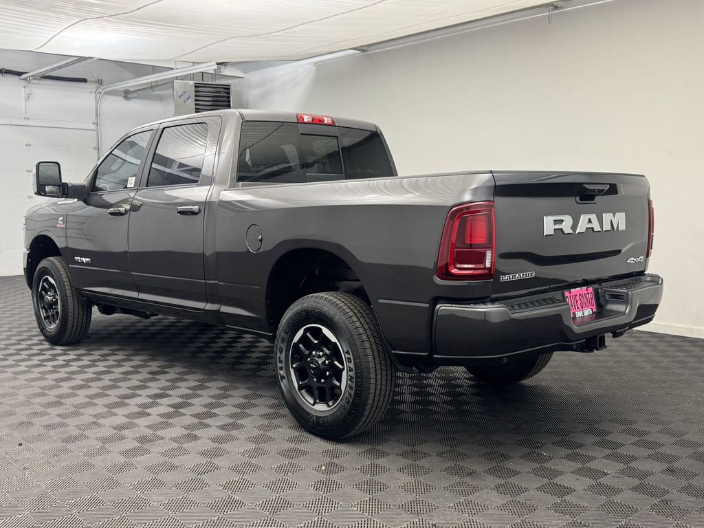 2025 Ram 2500 Laramie photo 3