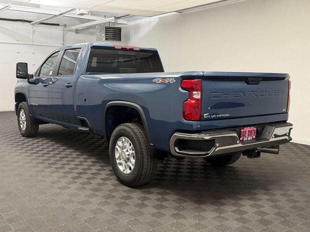 New 2026 Chevrolet Silverado 3500 LT Crew Cab