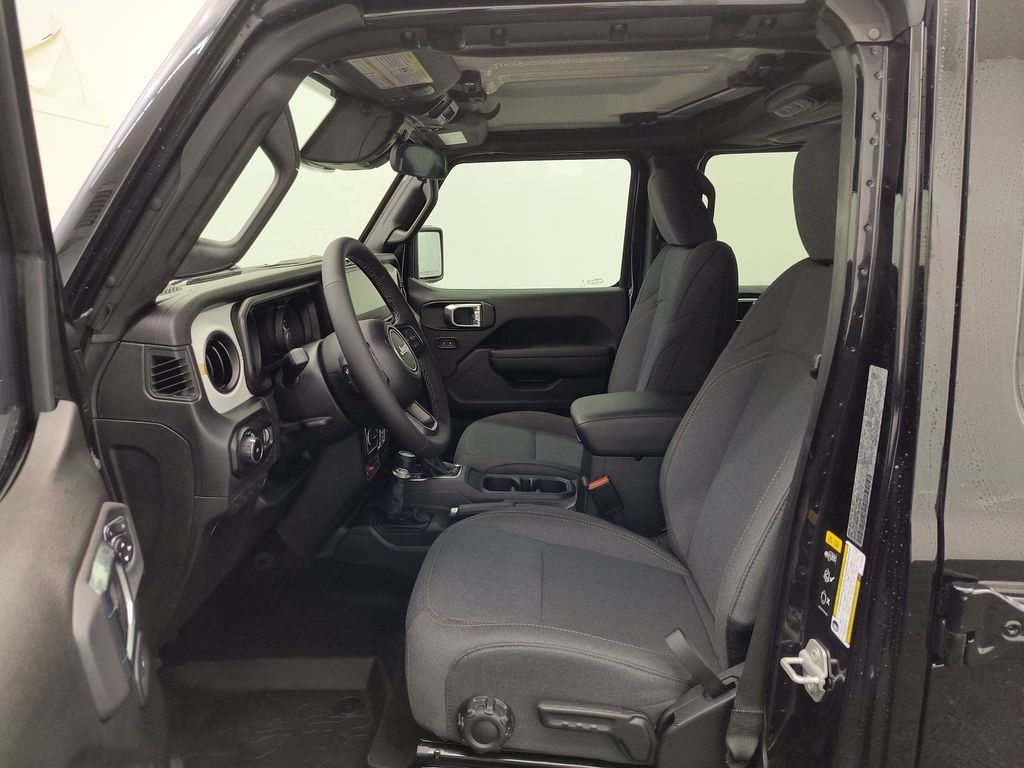 2026 Jeep Wrangler Willys photo 4