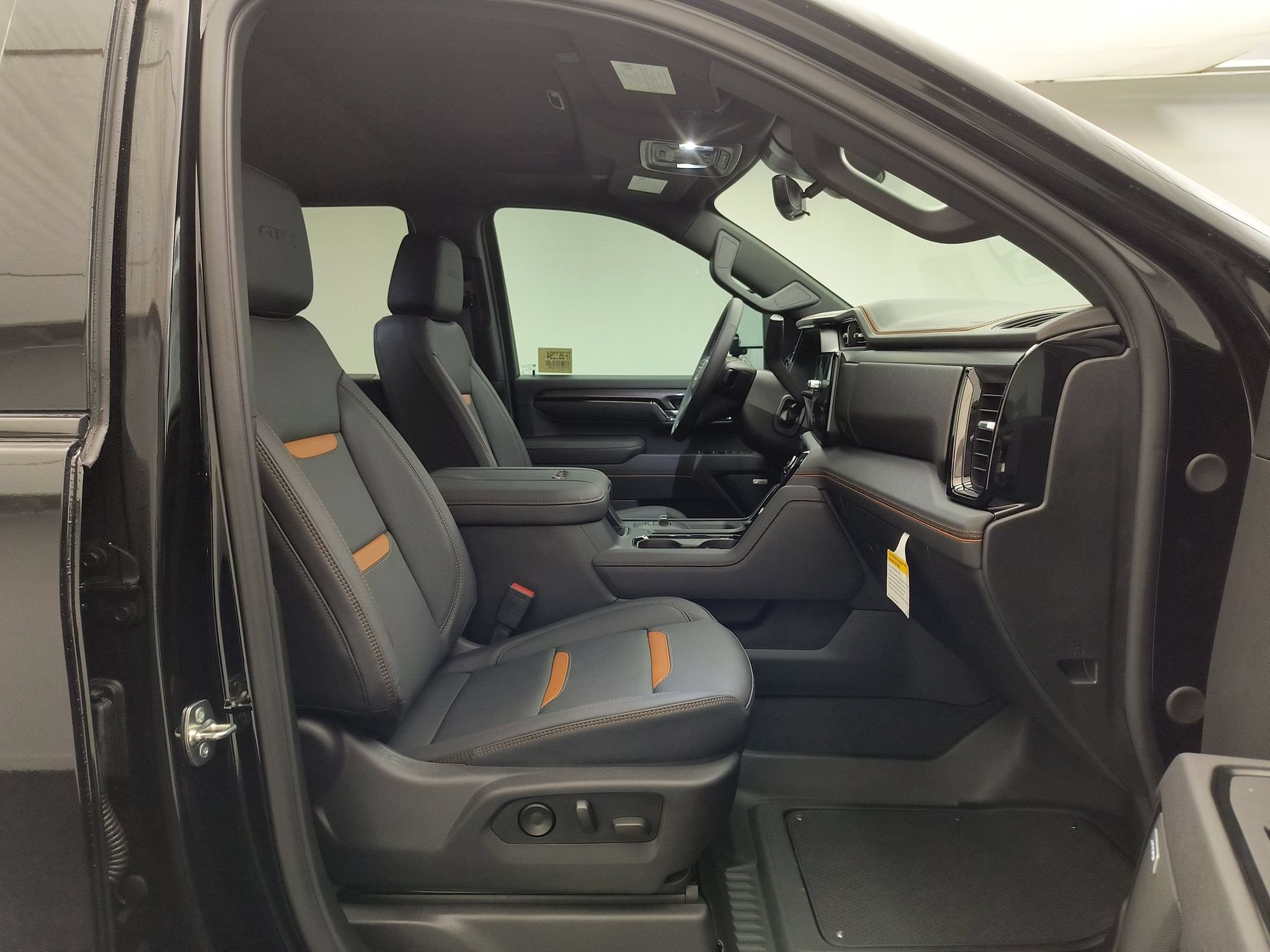 2026 GMC Sierra 2500HD AT4 - Photo 22