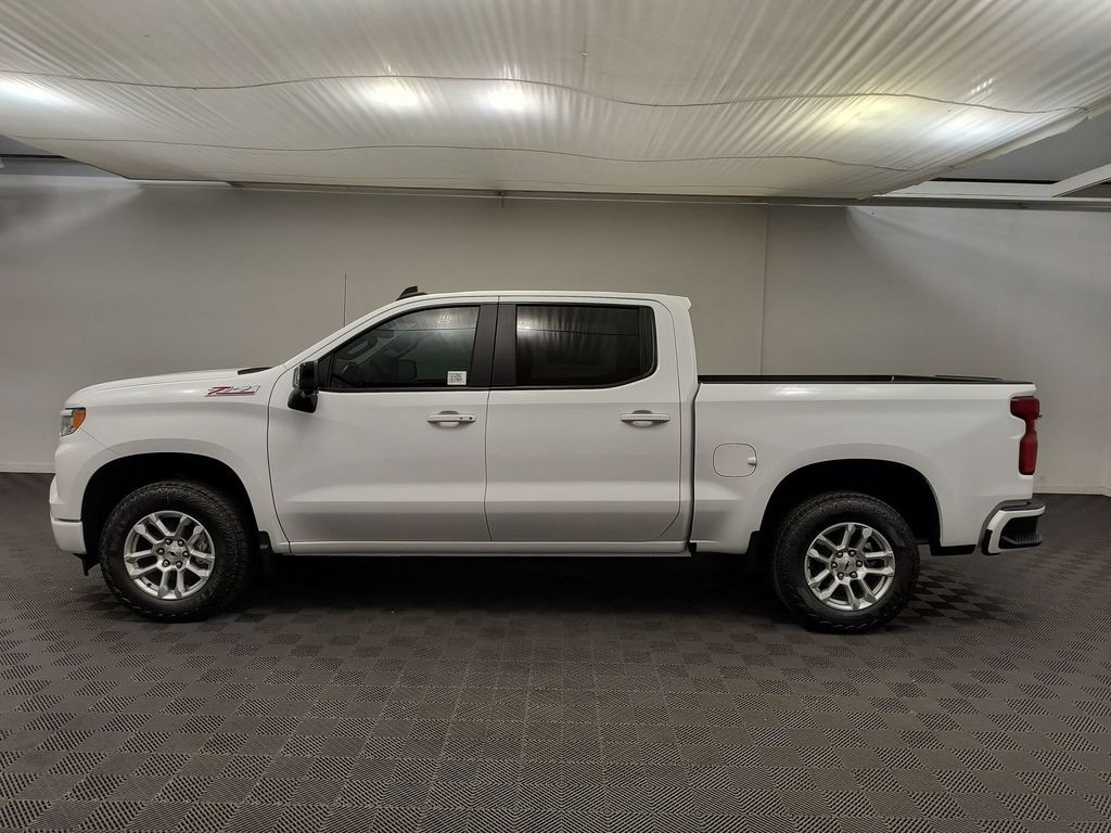 New 2026 Chevrolet Silverado RST Crew Cab