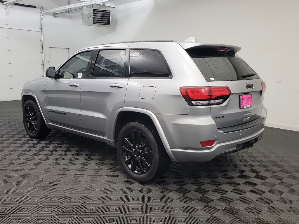 Used 2020 Jeep Grand Cherokee Altitude SUV