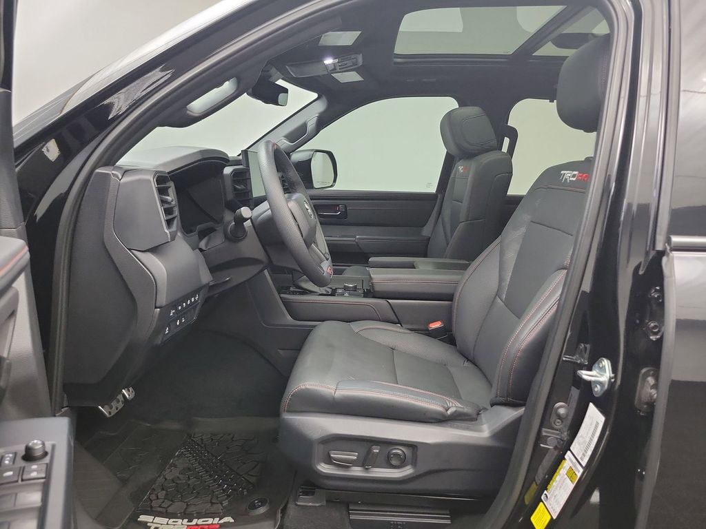 2025 Toyota Sequoia TRD Pro photo 4