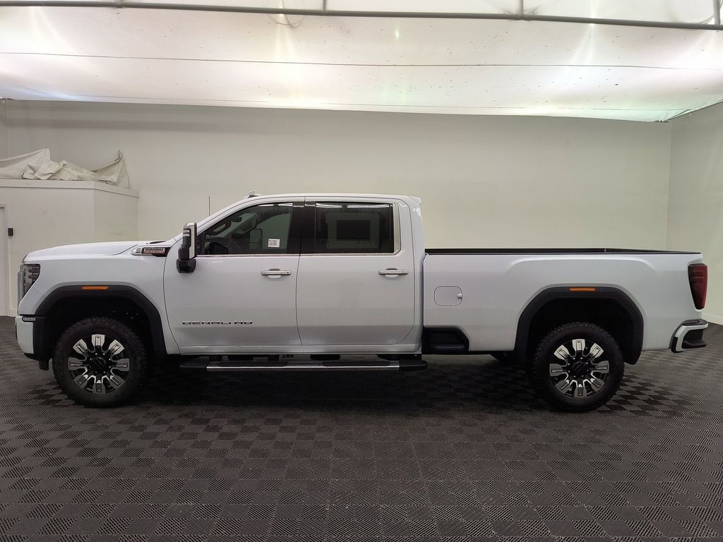 New 2026 GMC Sierra Denali Crew Cab