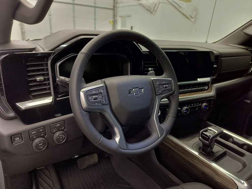 New 2026 Chevrolet Silverado RST Crew Cab