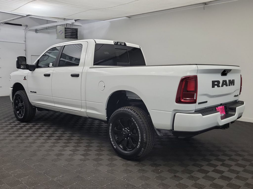 2025 Ram 2500 Big Horn photo 3