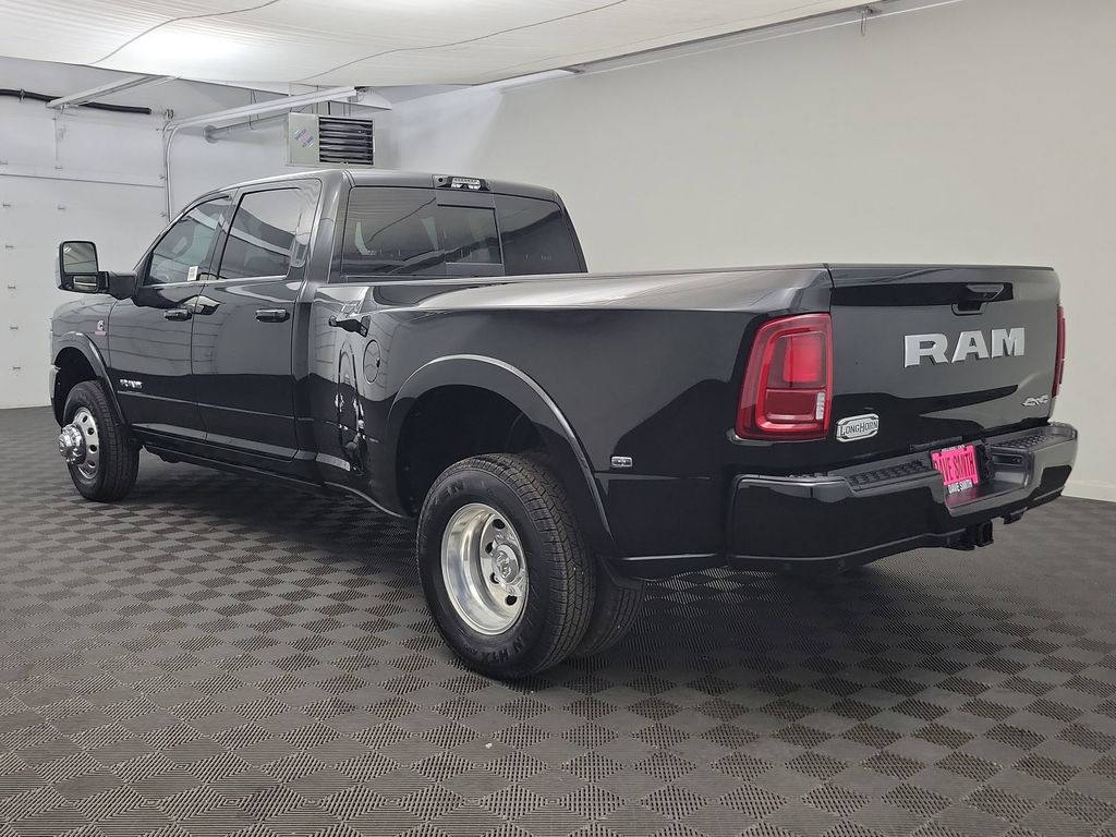 2025 Ram 3500 Longhorn photo 3