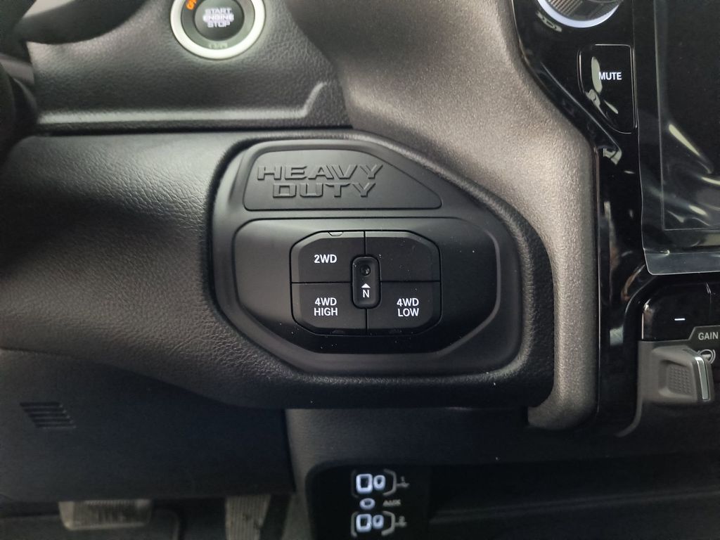 2026 RAM 3500 Tradesman - Photo 23