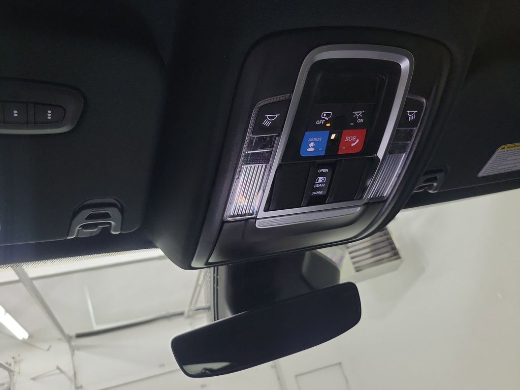 2026 RAM 1500 Laramie - Photo 14