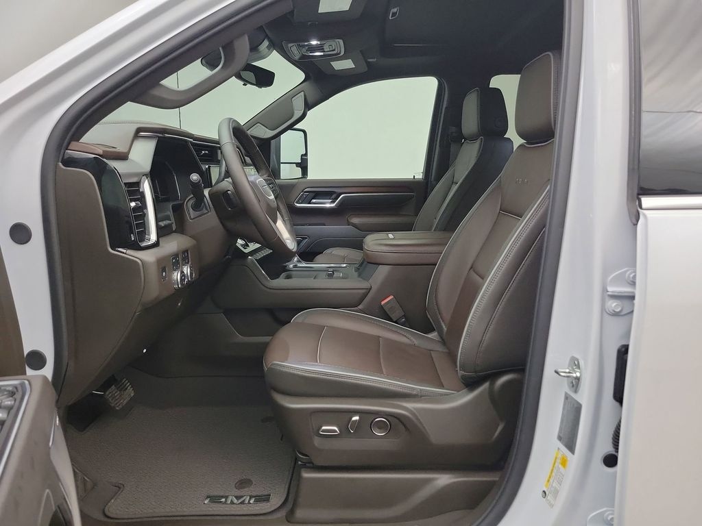 Used 2025 GMC Sierra 2500 Denali Truck Crew Cab