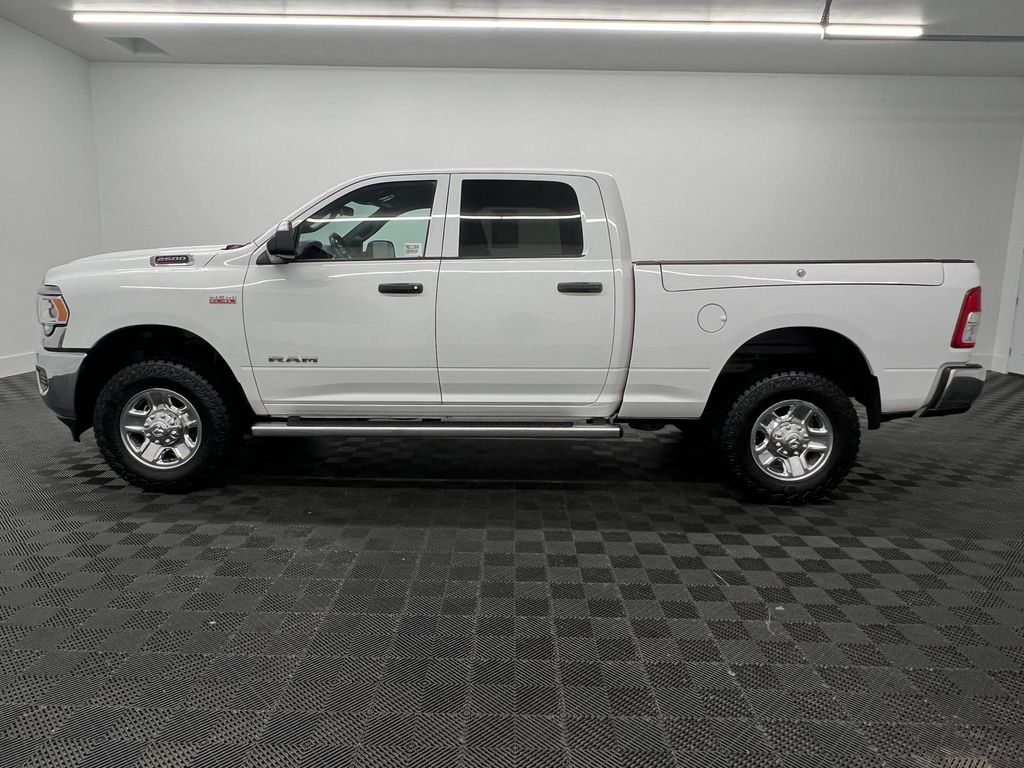 2022 Ram 2500 Tradesman photo 2