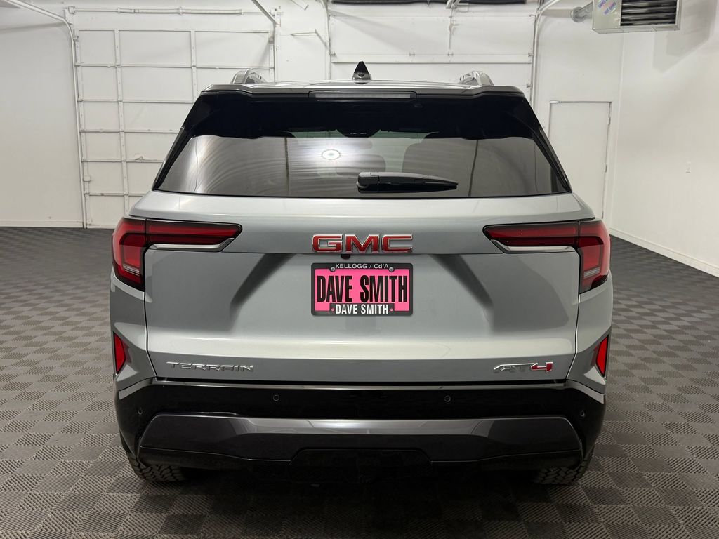 2027 GMC Terrain AT4 - Photo 10
