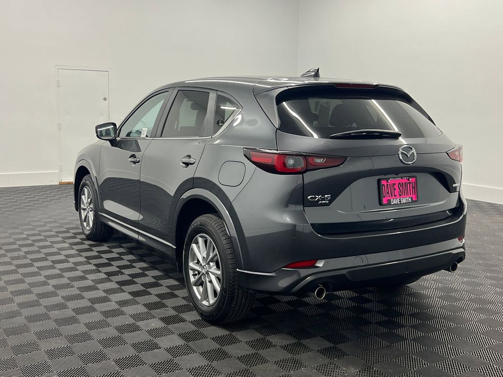 2025 Mazda CX-5 2.5 S Preferred photo 3