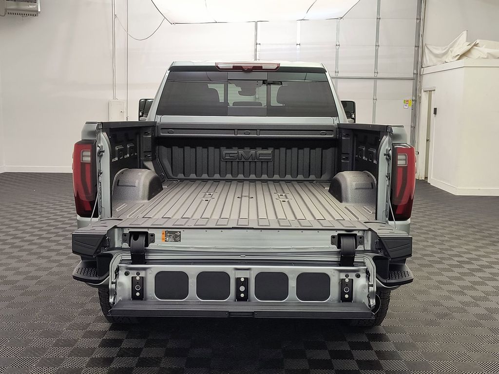 2026 GMC Sierra 2500HD Denali - Photo 20