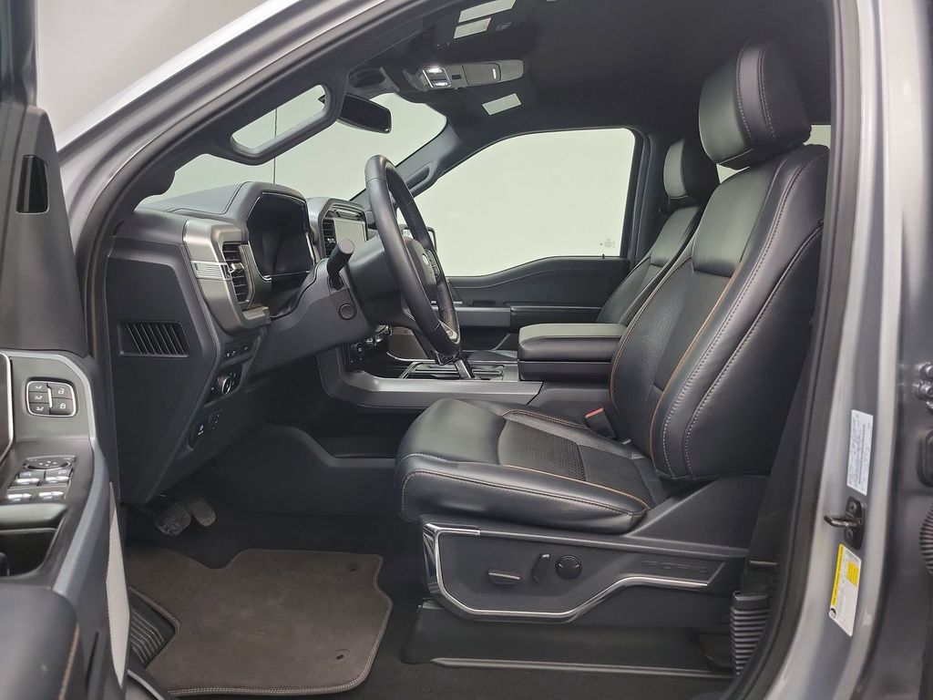 2024 Ford F-150 Lariat photo 4