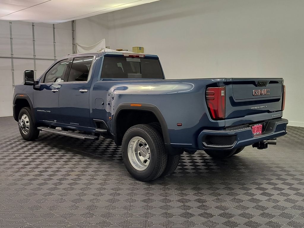 New 2026 GMC Sierra 3500 Denali DRW Crew Cab