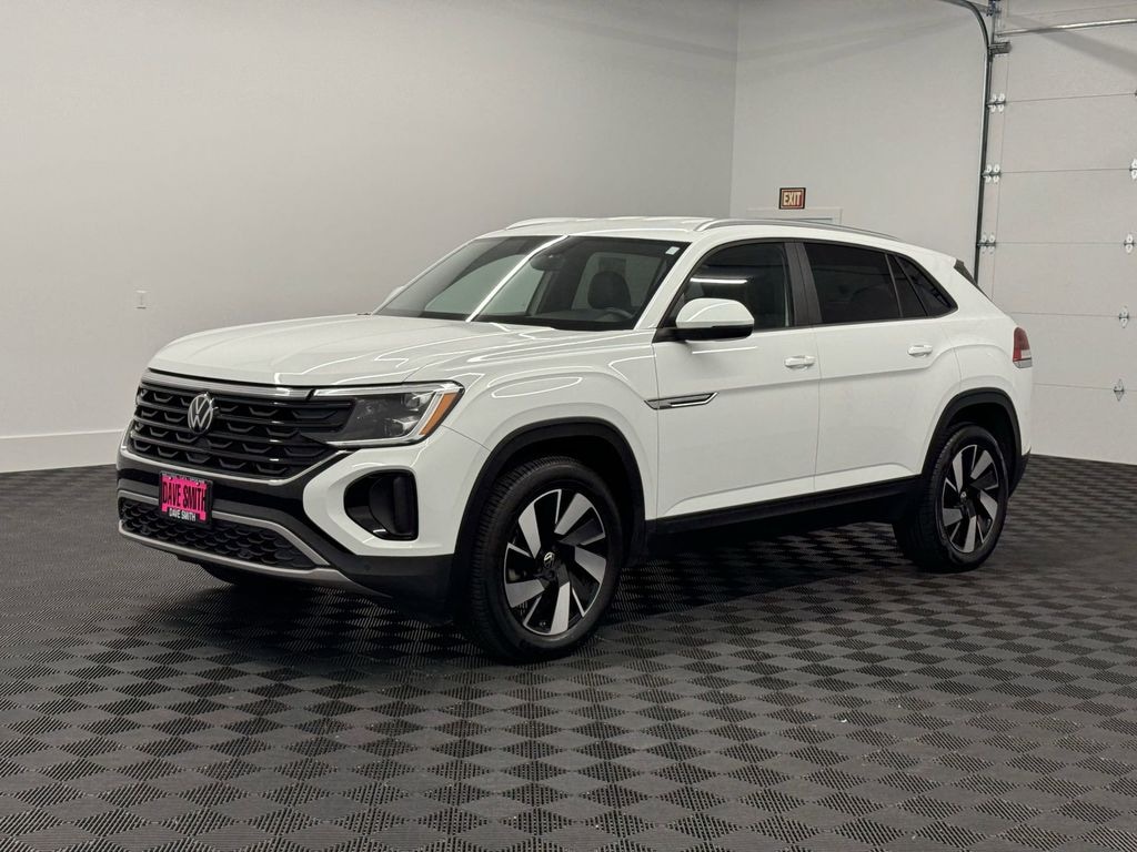 Used 2024 Volkswagen Atlas Cross Sport 2.0T SE w/Technology SUV
