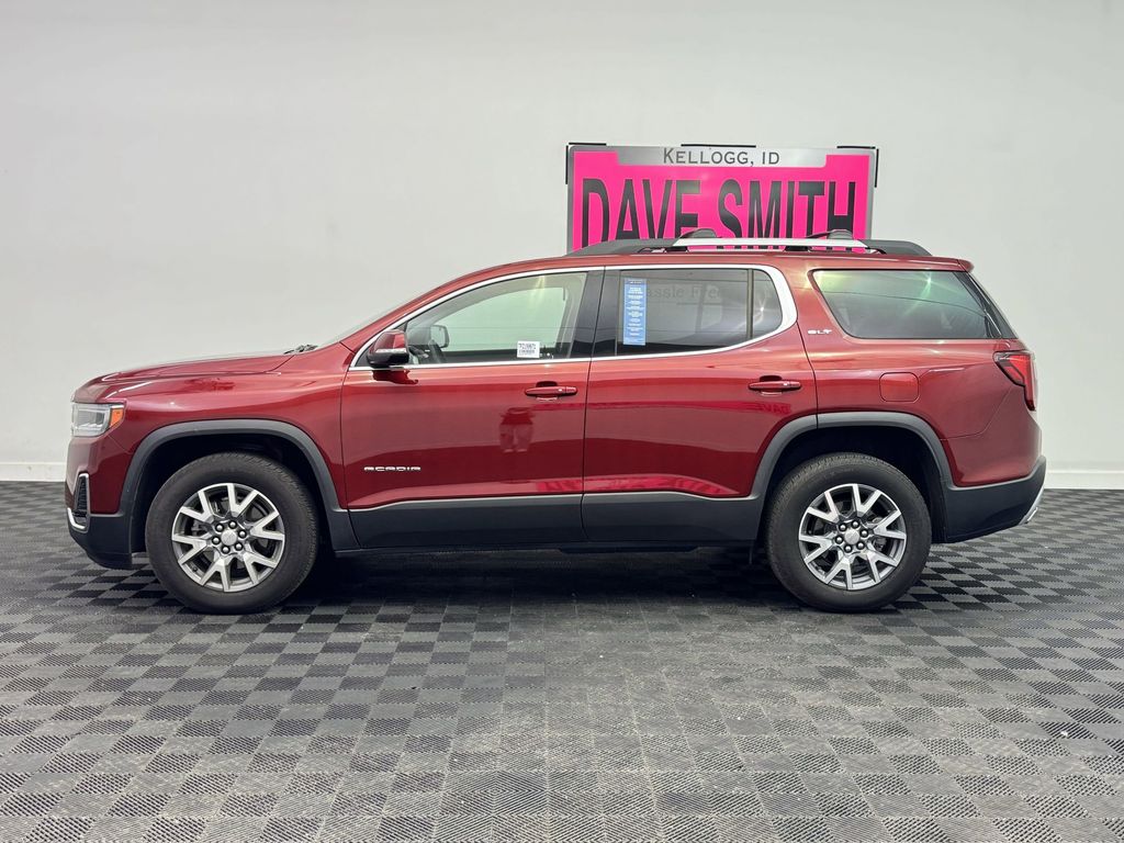 2023 GMC Acadia SLT