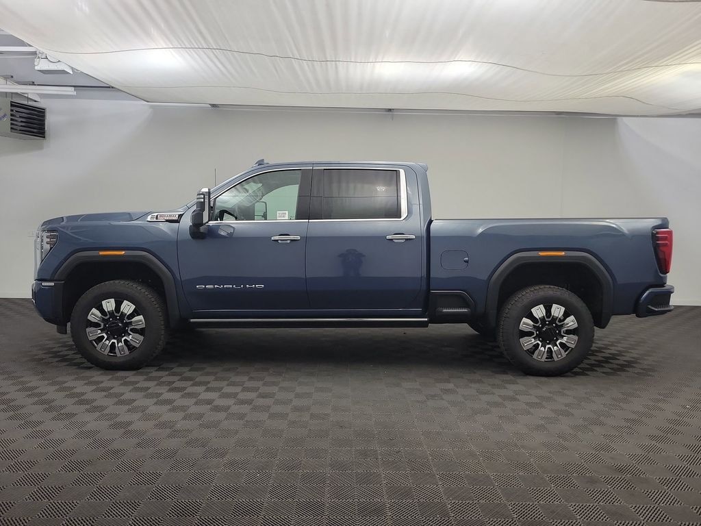 Used 2025 GMC Sierra 3500 Denali Truck Crew Cab