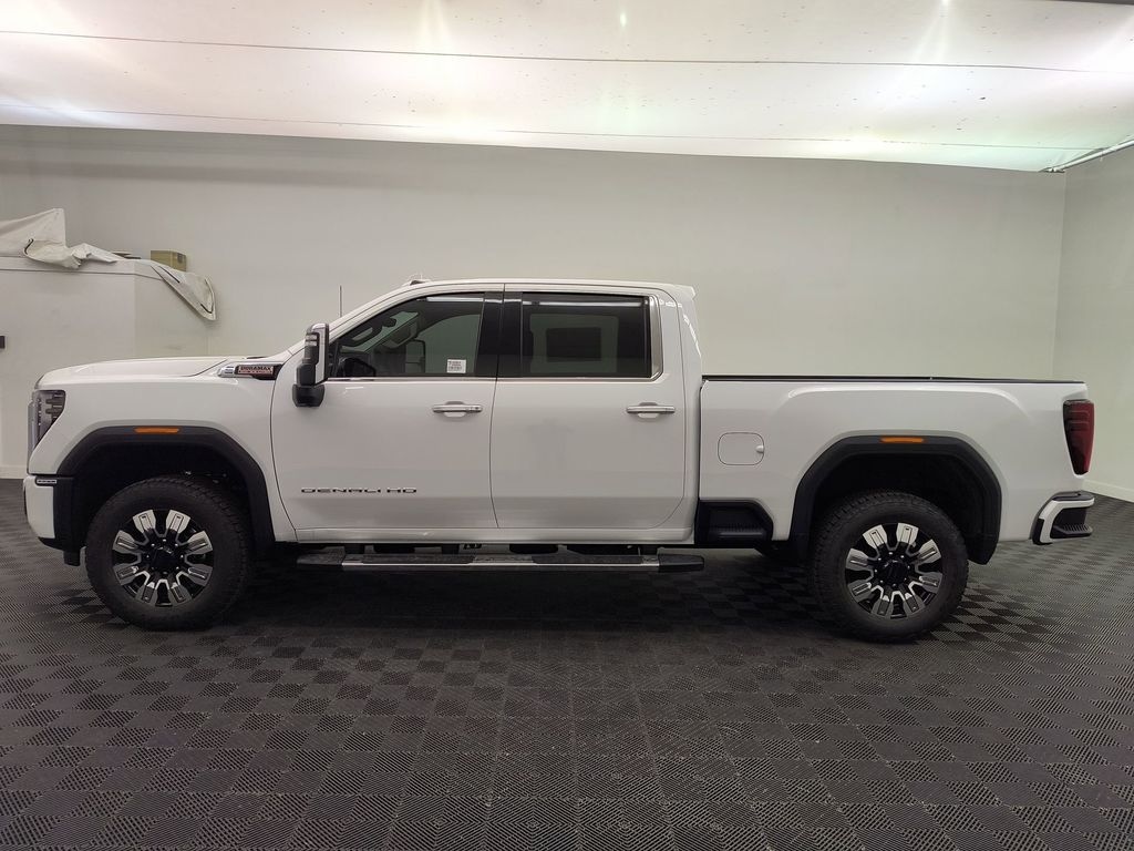 New 2026 GMC Sierra Denali Crew Cab