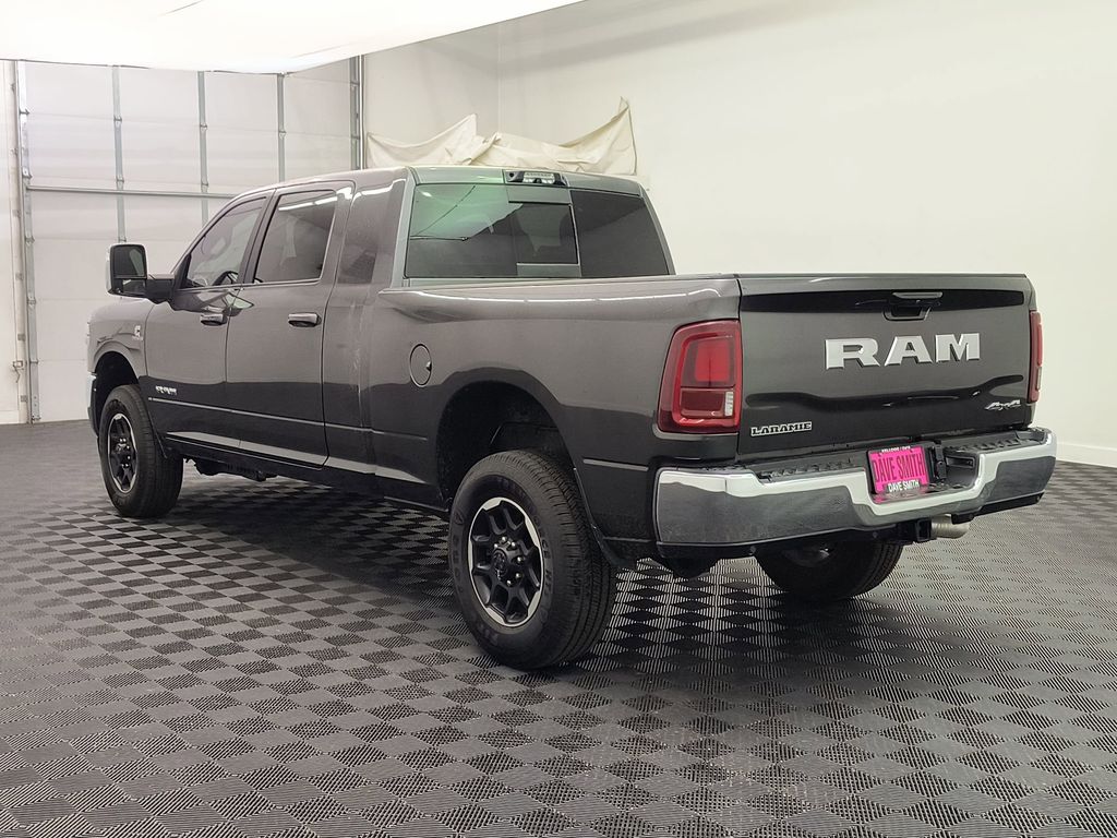 2025 Ram 2500 Laramie photo 3