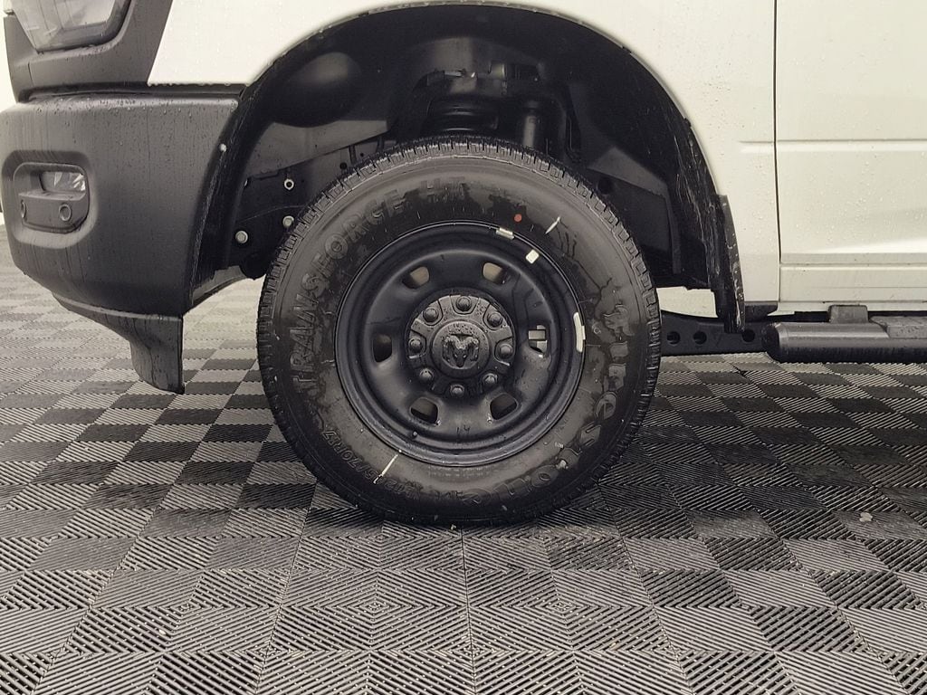 2025 RAM 2500 Tradesman - Photo 10