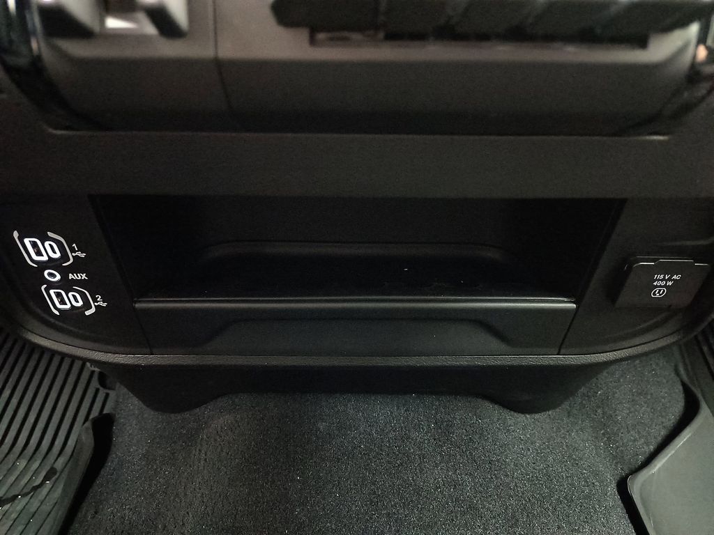2025 RAM 2500 Tradesman - Photo 26