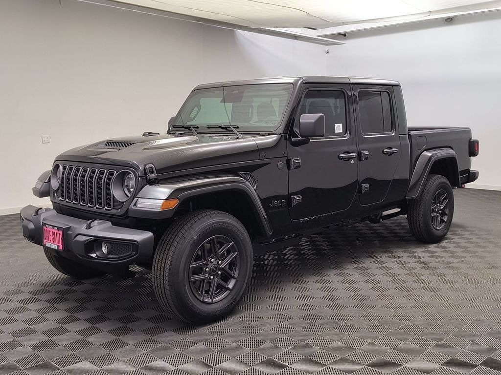 New 2026 Jeep Gladiator Sport S Crew Cab